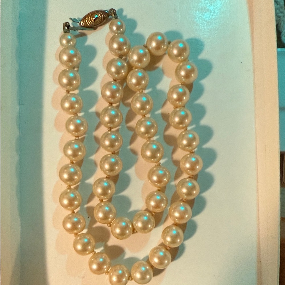 Classic Light Peach Freshwater Pearl Necklace 14k Clasp